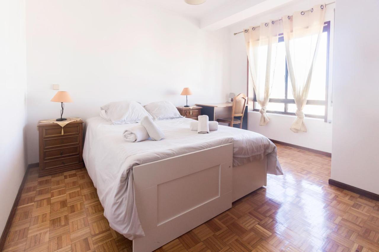 Guest H4u - Povoa Seaside Apartment *